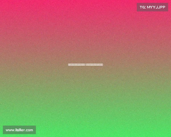 穆勒现身拜仁公开训练现场 球迷热情送别这位传奇偶像